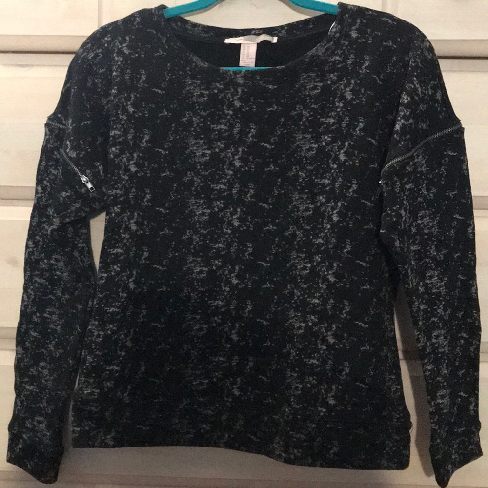 Black/Gray Zippered Sweater